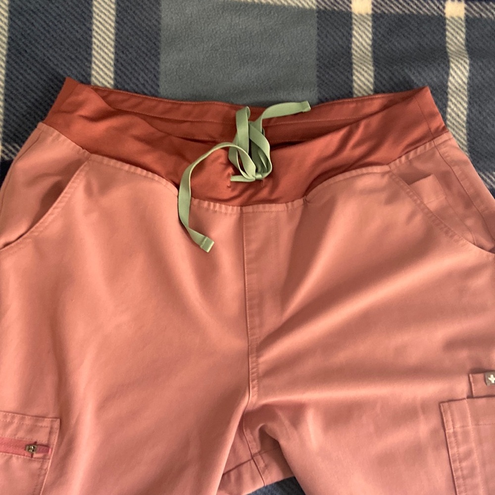 Livingston Figs Mineral Mauve XL Petite pants